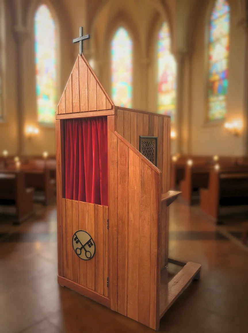 Confessionário Mater Ecclesiae